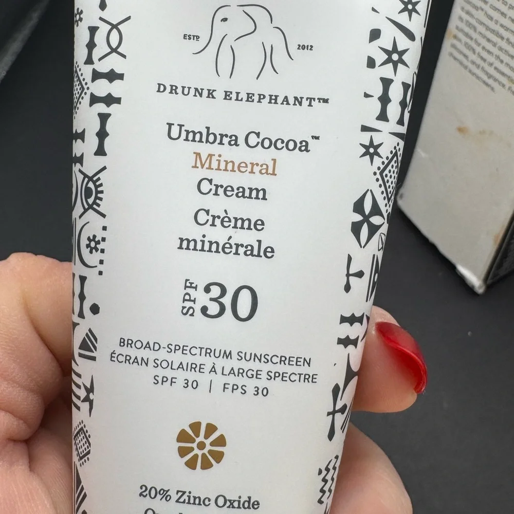 Drunk Elephant Umbra Cocoa Mineral Cream SPF 30 - Picture 9 of 9